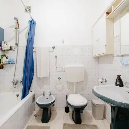 Quartos Em Apartamento Familiar - Temos Cao Homestay