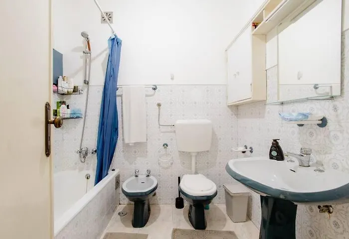 Private In Shared - Shared Bathroom And Dog Friendly Ubytování v soukromí