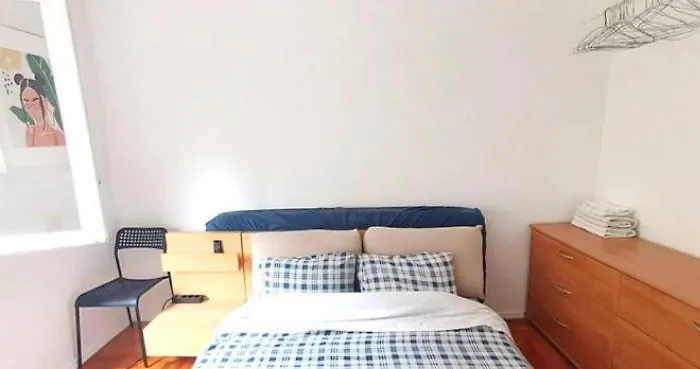 Private In Shared - Shared Bathroom And Dog Friendly *