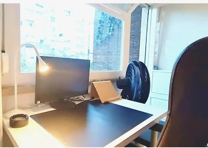 ホームステイ Private In Shared - Shared Bathroom And Dog Friendly リスボン