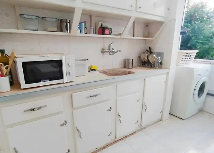 Private In Shared - Shared Bathroom And Dog Friendly ホームステイ *